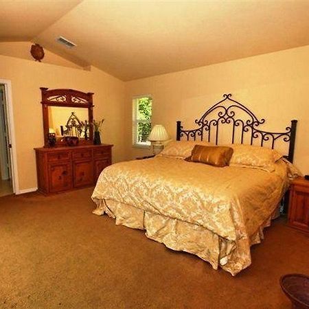 Universal Vacation Homes Форт Майерс Экстерьер фото