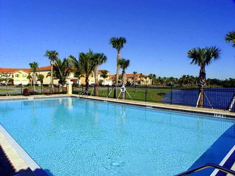 Universal Vacation Homes Форт Майерс Экстерьер фото